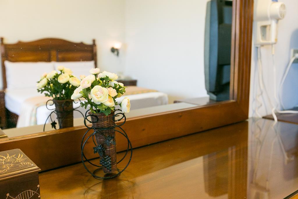 לודונג Jing Ai Hotel מראה חיצוני תמונה